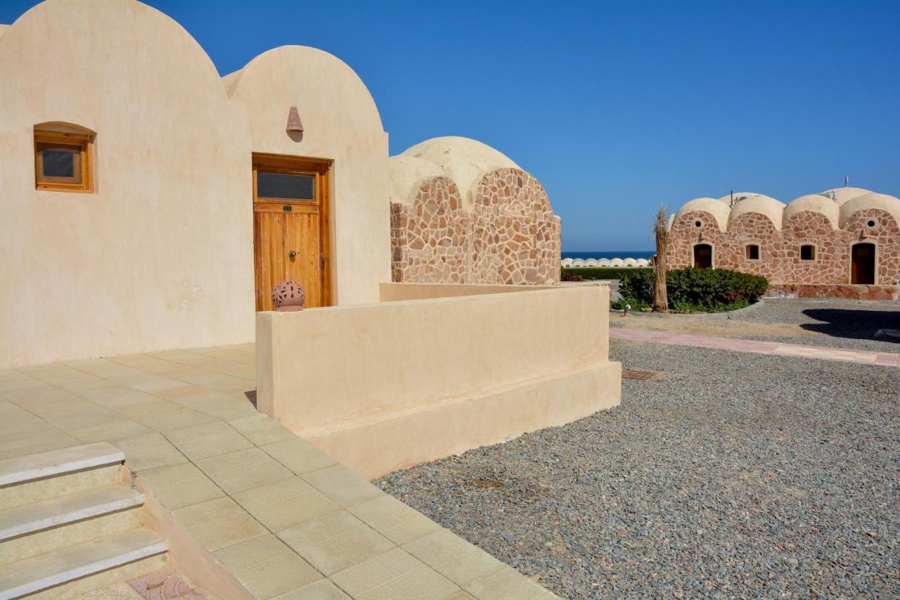 Marsa Shagra Village Abu Dabbab Bagian luar foto